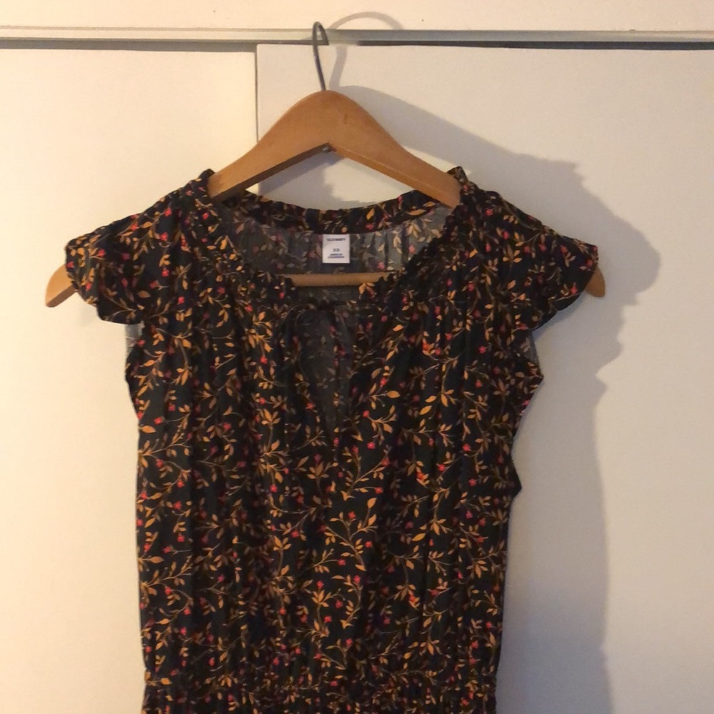 Old Navy XS floral midi dress.